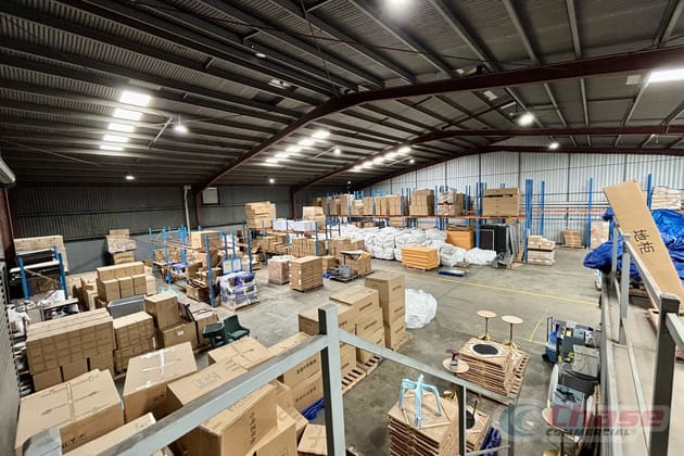 2/94 Boniface Street Archerfield QLD 4108 - Image 2