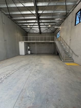 Click to view all images 73/15 Tom Thumb Avenue South Nowra NSW 2541 - Image 2