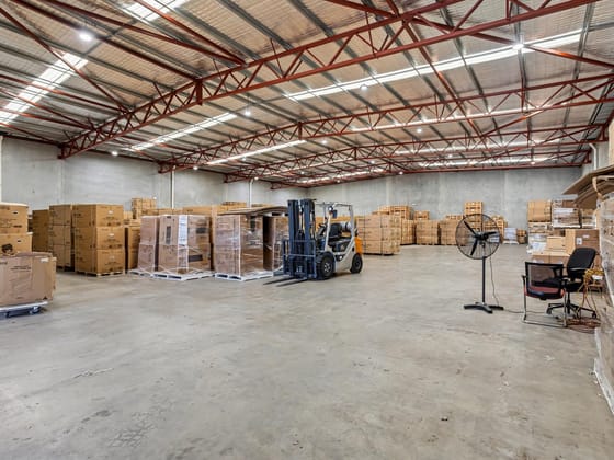 Click to view all images 21 Forward St Gnangara WA 6077 - Image 5