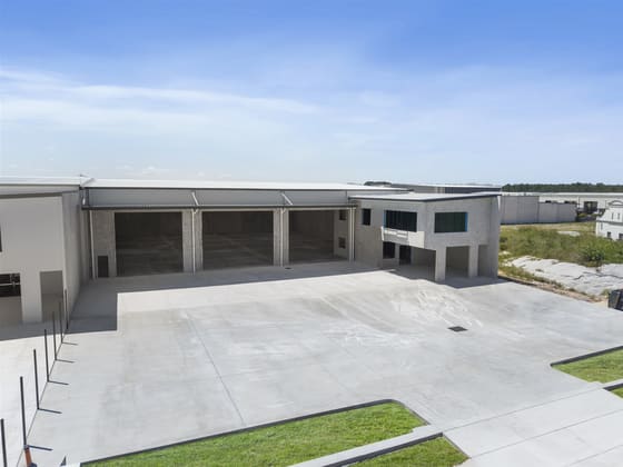 17 Barr Road Caboolture QLD 4510 - Image 2