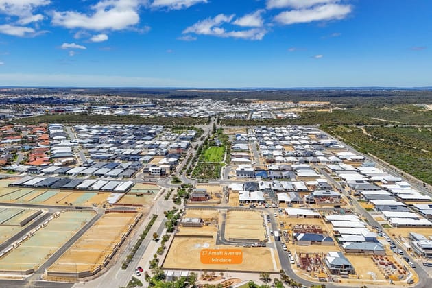37 Amalfi Avenue Mindarie WA 6030 - Image 3