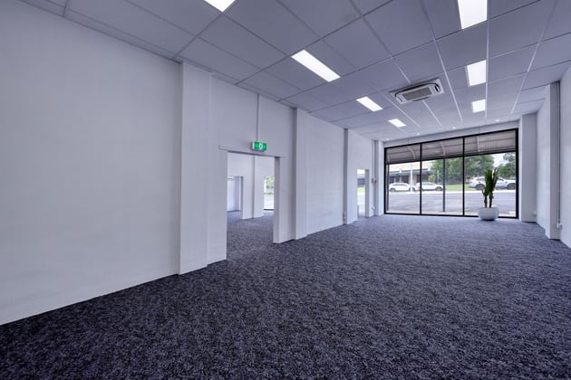 Click to view all images 149-153 Bunda Street Parramatta Park QLD 4870 - Image 5