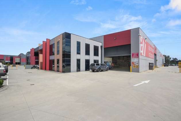 Click to view all images 162-168 Ordish Road Dandenong South VIC 3175 - Image 3