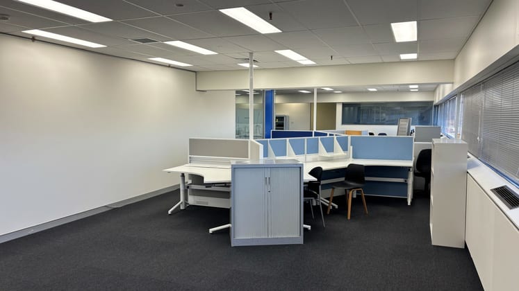 Click to view all images Part Level 5/470 Northbourne Avenue Dickson ACT 2602 - Image 2