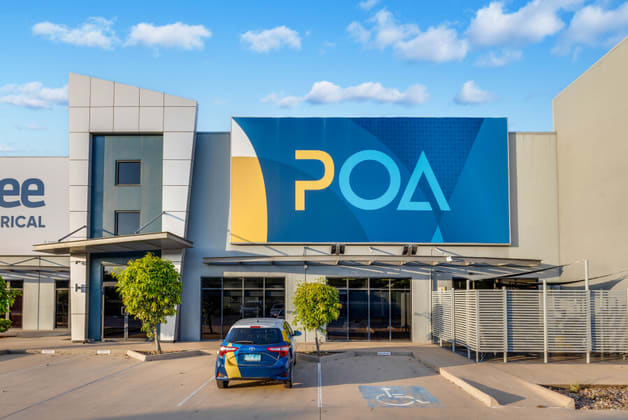 3/719-725 Woolcock Street Mount Louisa QLD 4814 - Image 1