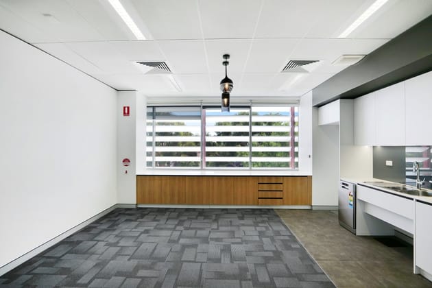 F3/31 Cedric Street Stirling WA 6021 - Image 3