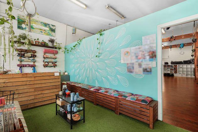 Click to view all images 343 Great Western Hwy St Marys NSW 2760 - Image 2