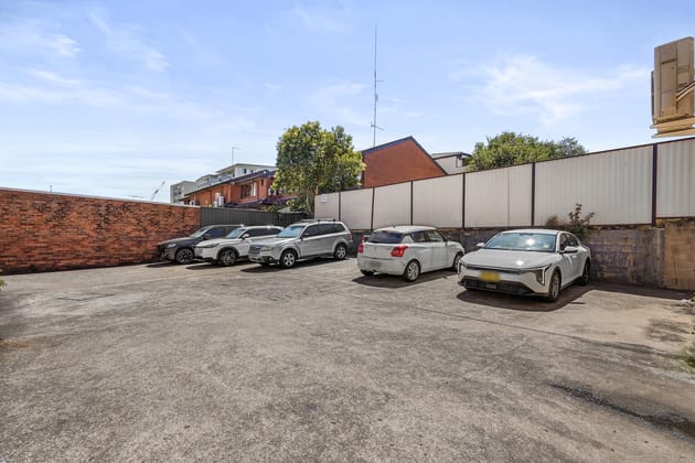 Click to view all images 343 Great Western Hwy St Marys NSW 2760 - Image 5