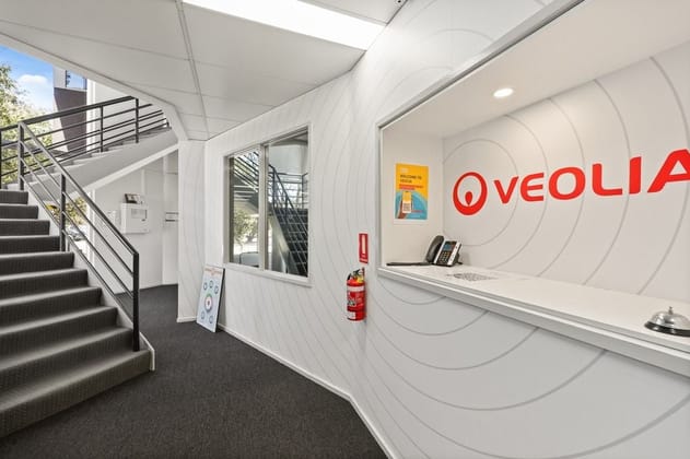 Click to view all images 64 - 84 Waterview Close Dandenong South VIC 3175 - Image 3