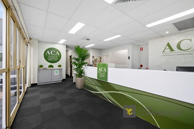 Click to view all images 2/42 Finsbury Street Newmarket QLD 4051 - Image 2