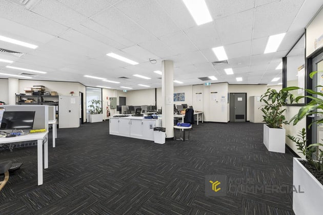 Click to view all images Level 1/160 Wharf Street Spring Hill QLD 4000 - Image 2