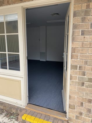 Suite 3/12 Adelaide Road Gawler South SA 5118 - Image 2