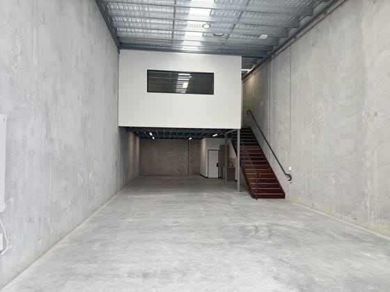 Unit 2/35 Adler Circuit Yarrabilba QLD 4207 - Image 2
