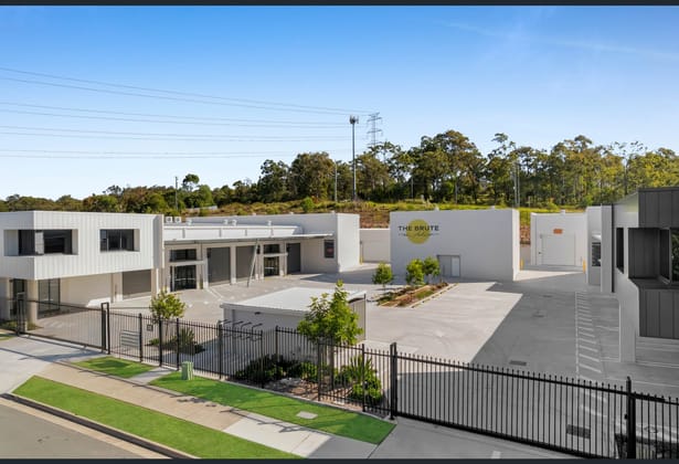 Unit 2/35 Adler Circuit Yarrabilba QLD 4207 - Image 5