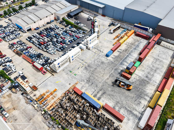 Click to view all images 10-18 David Lee Road Hallam VIC 3803 - Image 3