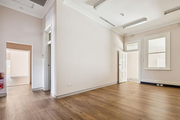 Click to view all images 84A Beaufort St Perth WA 6000 - Image 3