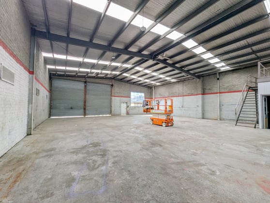 Click to view all images 27 Dingley Avenue Dandenong VIC 3175 - Image 2