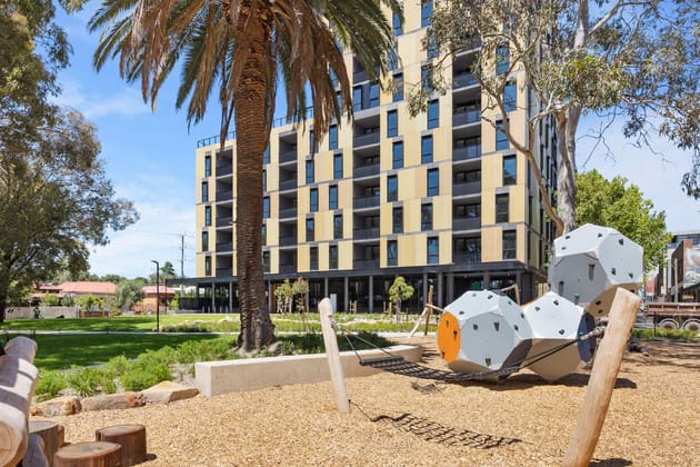 Click to view all images 21 Bangs Street Prahran VIC 3181 - Image 2