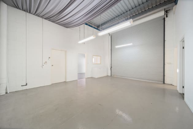 90A Minnie Street Southport QLD 4215 - Image 4