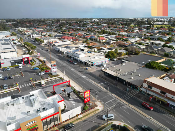 Click to view all images 34a Tapleys Hill Road Royal Park SA 5014 - Image 2