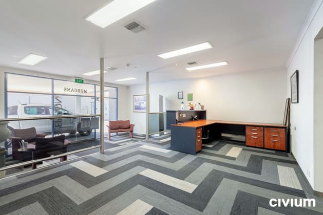 Click to view all images 55 Collie Street Fyshwick ACT 2609 - Image 2