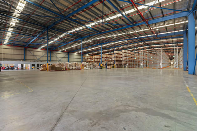 Click to view all images 5 Inglis Road Ingleburn NSW 2565 - Image 2