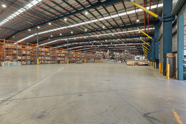 Click to view all images 5 Inglis Road Ingleburn NSW 2565 - Image 5