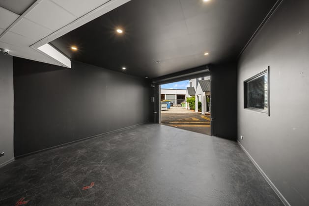 23 Olympic Circuit Southport QLD 4215 - Image 5