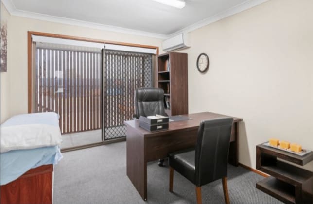 122 Ashmore Road Benowa QLD 4217 - Image 4