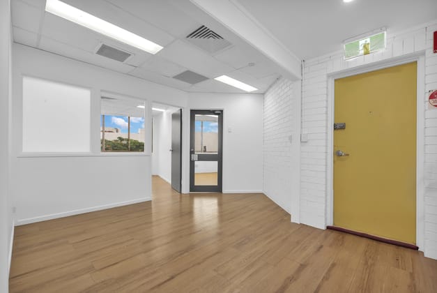 B & C/155 Currie Street Nambour QLD 4560 - Image 4