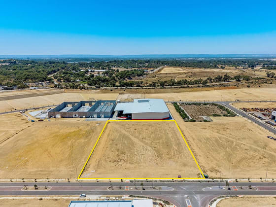 57 Scorpius Rd Wattleup WA 6166 - Image 3