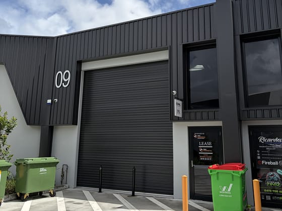 9/2 Warehouse Circuit Yatala QLD 4207 - Image 1