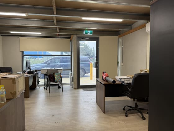 32 & 34 O'Sullivan Street Pakenham VIC 3810 - Image 4