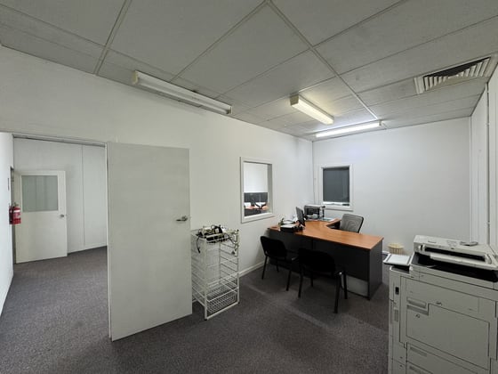 8C/50-54 Robinson Street Dandenong VIC 3175 - Image 3