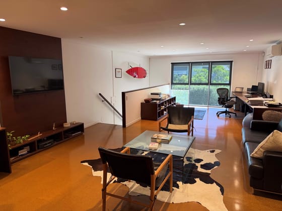 Click to view all images 2/21 Lionel Donovan Drive Noosaville QLD 4566 - Image 2