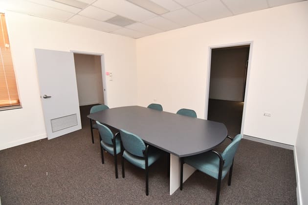 6B/202 Ross River Road Aitkenvale QLD 4814 - Image 3