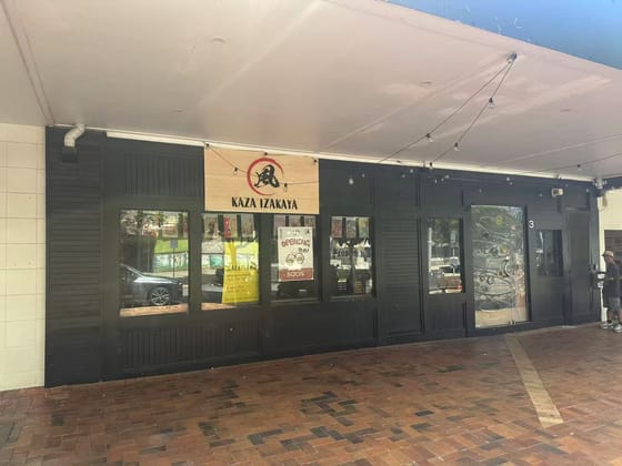 Click to view all images 3 Nerang Street Southport QLD 4215 - Image 2