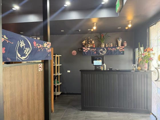 Click to view all images 3 Nerang Street Southport QLD 4215 - Image 3