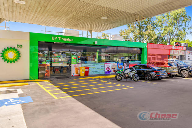 Click to view all images 2/1589 Wynnum Road Tingalpa QLD 4173 - Image 4