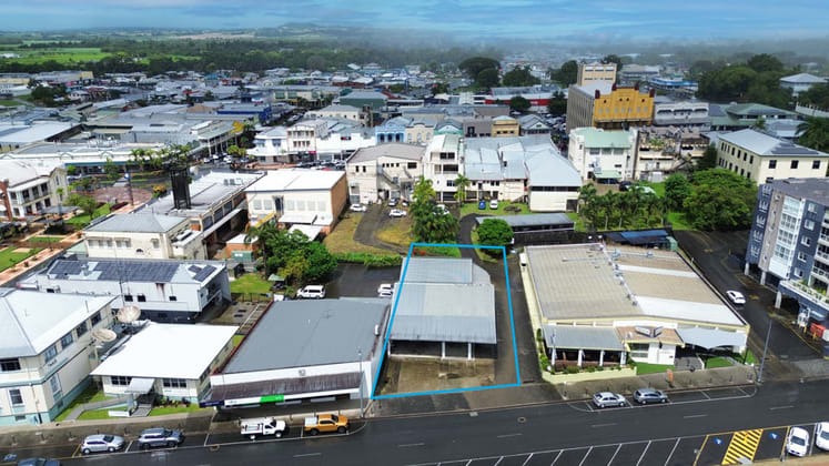 Click to view all images 16 Fitzgerald Esplanade Innisfail QLD 4860 - Image 4