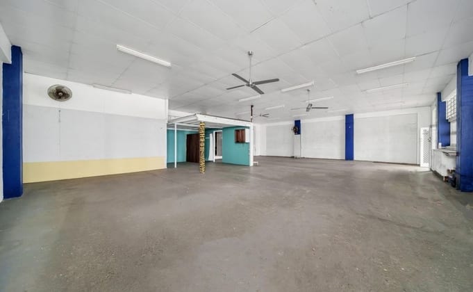 Click to view all images 16 Fitzgerald Esplanade Innisfail QLD 4860 - Image 5