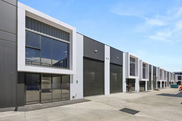 Click to view all images 31 Franklyn Street Huntingdale VIC 3166 - Image 1