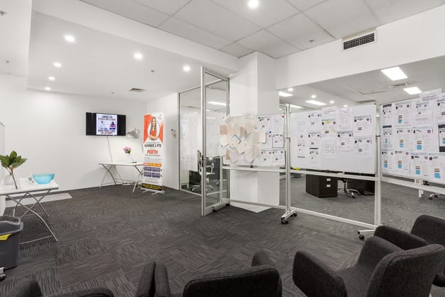 Click to view all images U5/9 Victoria Avenue Perth WA 6000 - Image 4