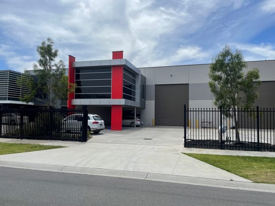 32 Naxos Way Keysborough VIC 3173 - Image 1