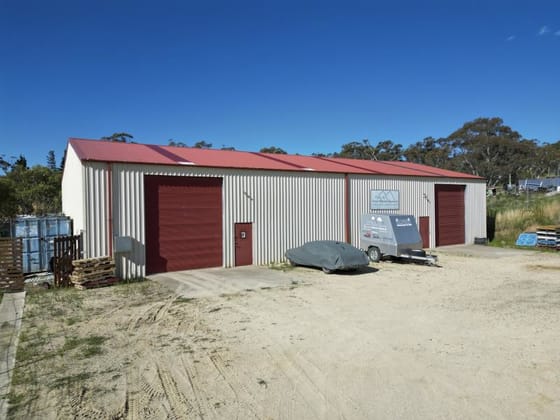 Click to view all images 1, 2 and 3/12 Crawford Street Jindabyne NSW 2627 - Image 3