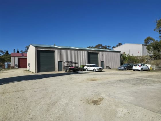 Click to view all images 1, 2 and 3/12 Crawford Street Jindabyne NSW 2627 - Image 4