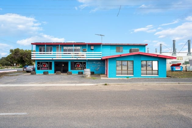187 Adelaide Road Murray Bridge SA 5253 - Image 1