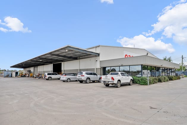 22 Steele Court & 2A Spence Street Tullamarine VIC 3043 - Image 5