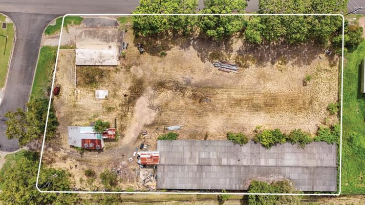 678-690 Kent Street Maryborough QLD 4650 - Image 3