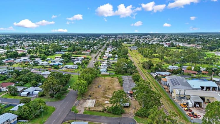 678-690 Kent Street Maryborough QLD 4650 - Image 4